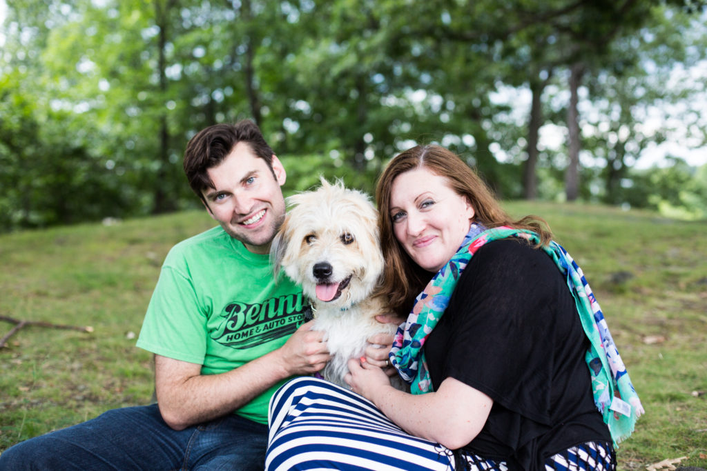5 Expert tips for adding dogs in your engagement session